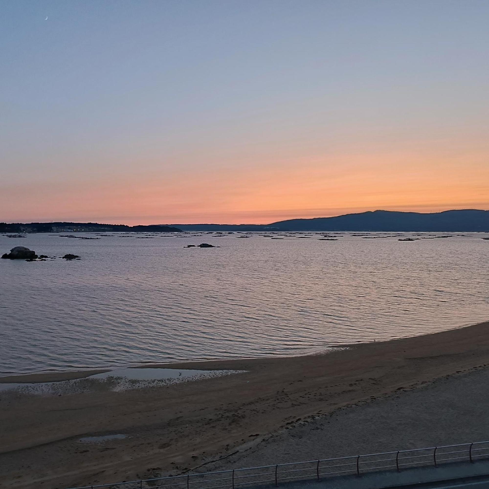 Appartamento Mirador Mar De Castelao, 1ª Linea De Playa Urbana Villanueva De Arosa Esterno foto